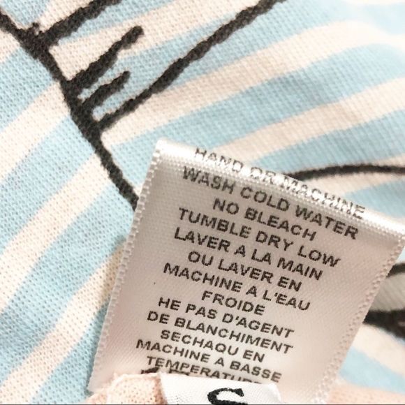 WILDFOX Blush Pink Tee with Stripe Bow Graphic on Front Tie Size S - Picture 7 of 9